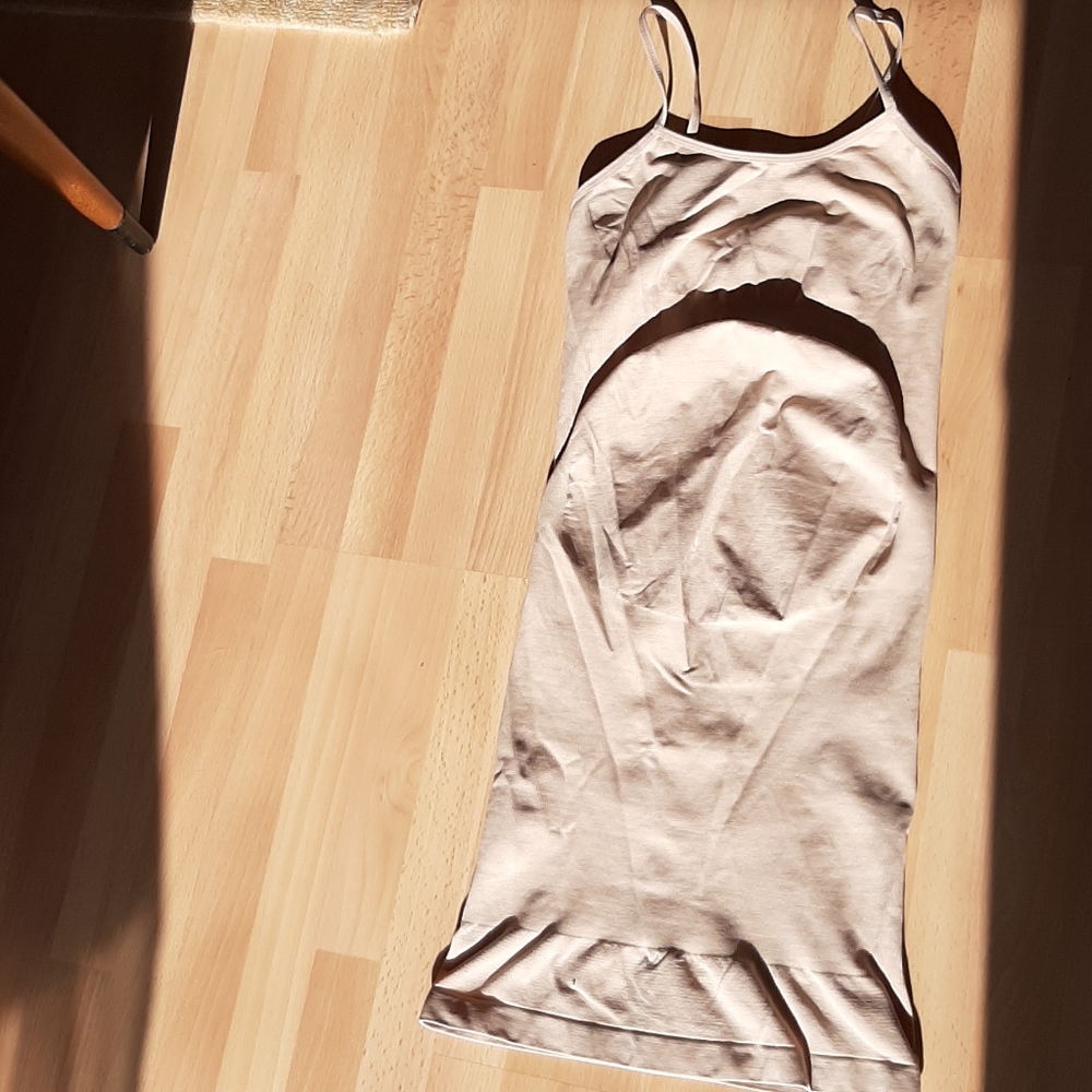 A Pea in the Pod tank top